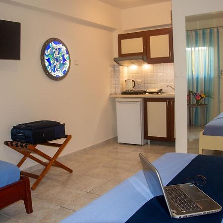 Aristea Studios Sarti Extérieur photo
