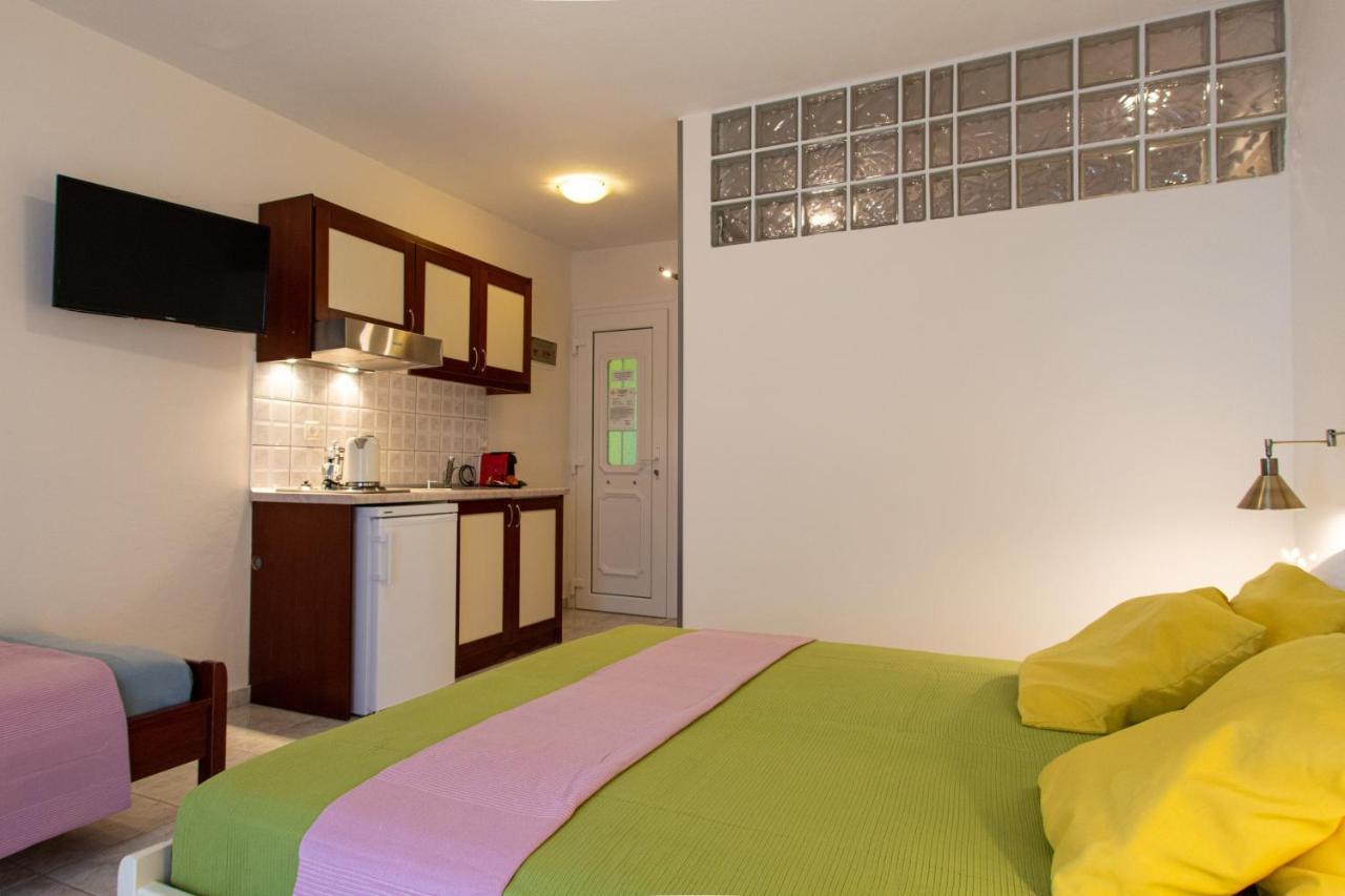 Aristea Studios Sarti Extérieur photo